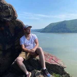 Meet your Posher, Robert